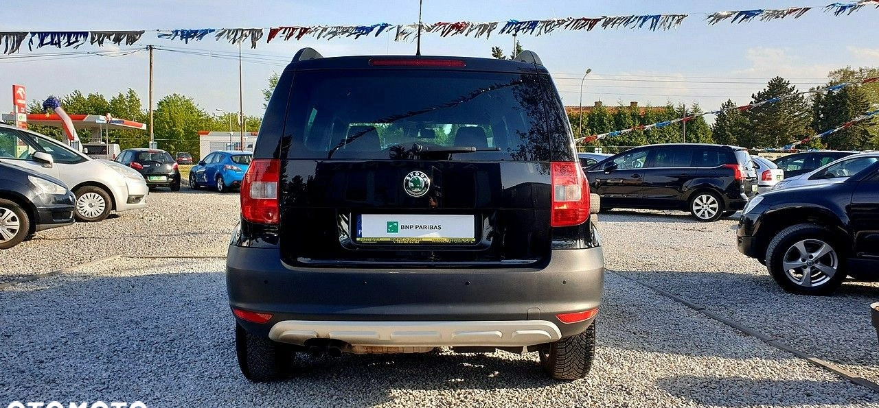 Skoda Yeti cena 25800 przebieg: 238000, rok produkcji 2010 z Zgorzelec małe 529